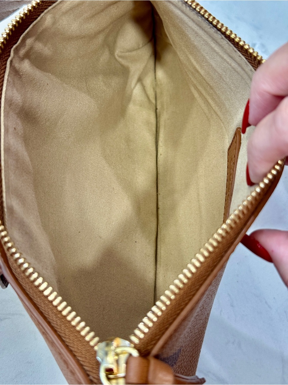 See by Chloé Lesly Shoulder Bag - Picture 5 of 7